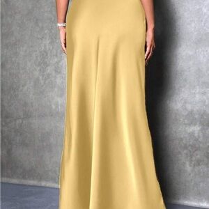 Elegant Gold Evening Gown